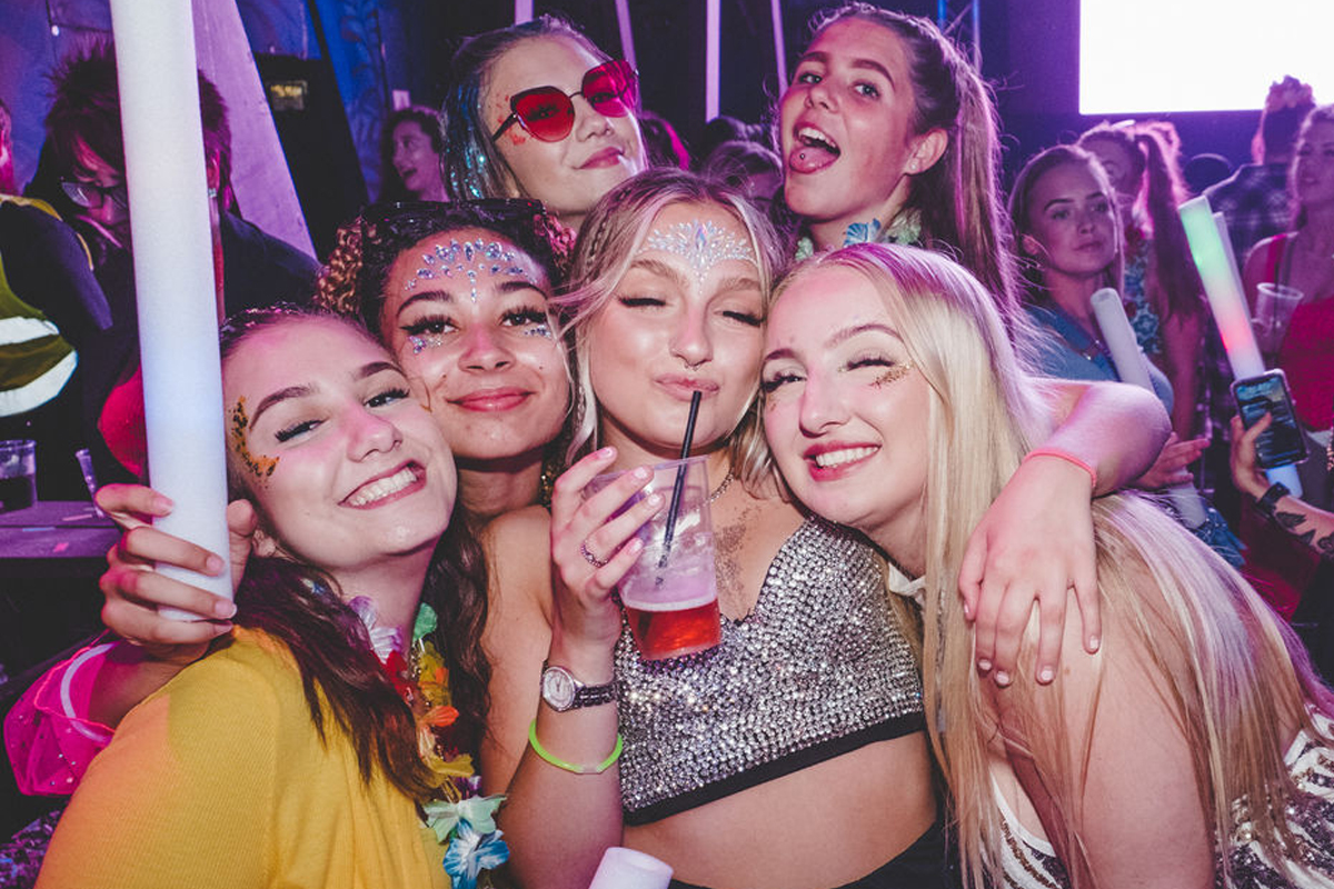 Glitterfest Summer Party – Sept 2021 @ Pitch Stratford! Photos